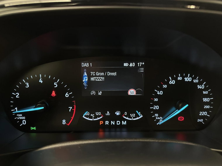 Vehicle Image 35