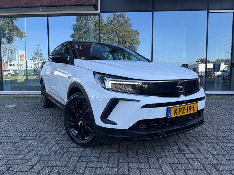 Vehicle Image 26
