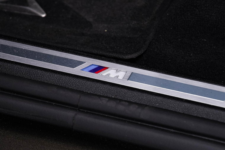 Vehicle Image 31