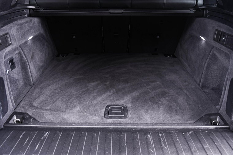 Vehicle Image 47