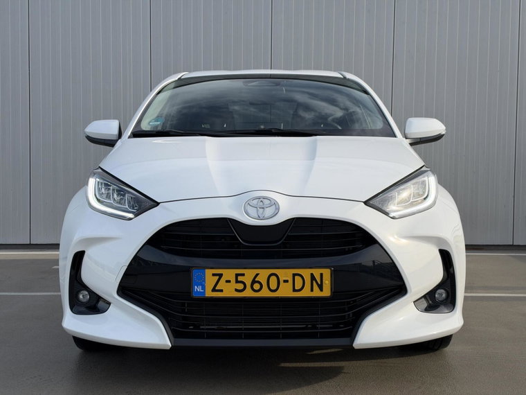Vehicle Image 13