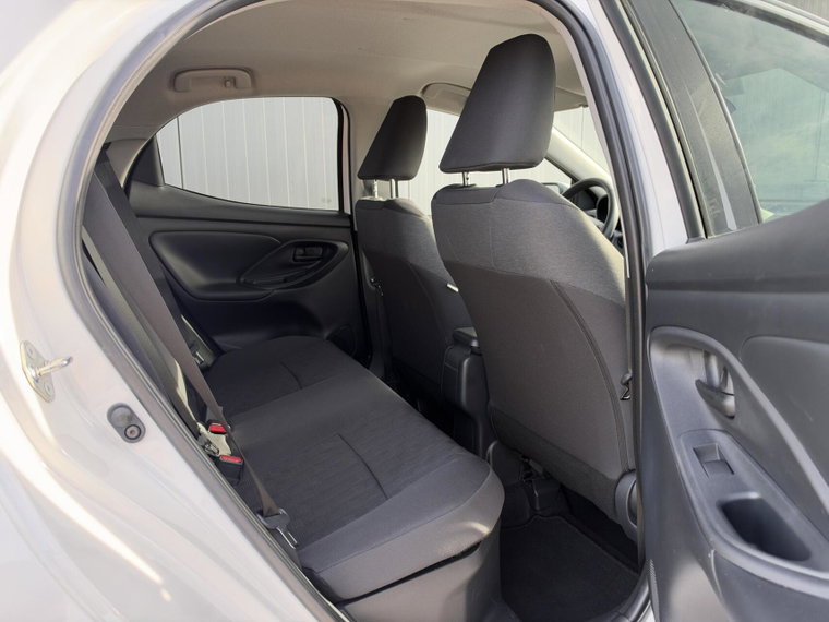 Vehicle Image 36