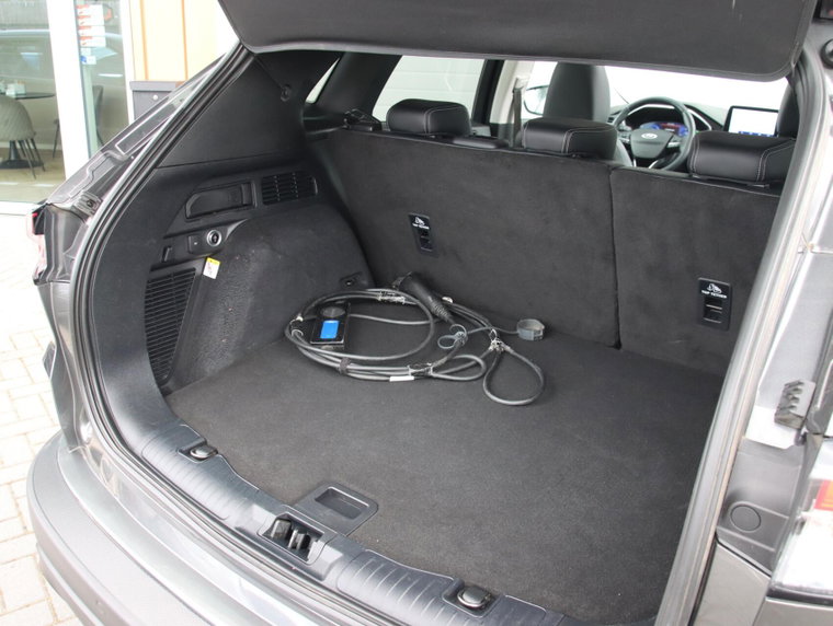 Vehicle Image 33