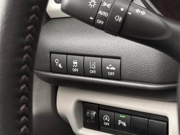 Vehicle Image 36