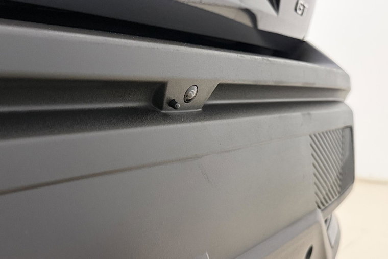 Vehicle Image 13