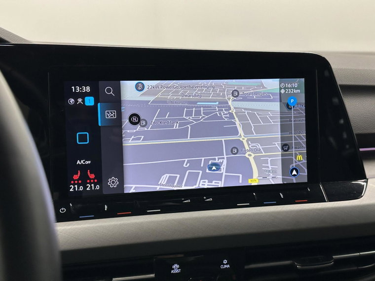 Vehicle Image 38