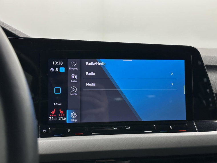 Vehicle Image 45