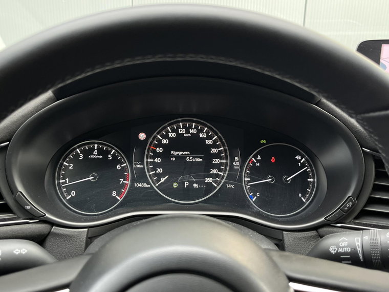 Vehicle Image 28