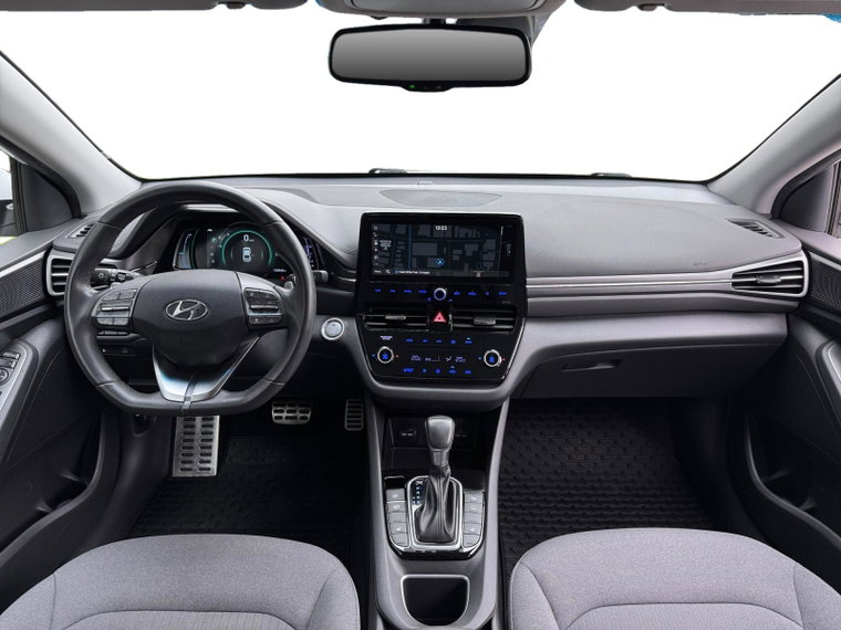 Vehicle Image 18