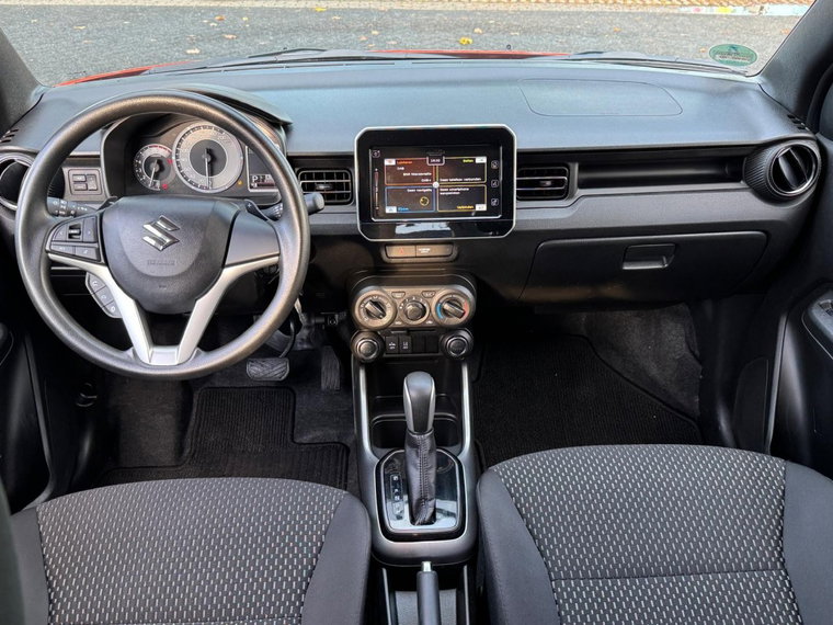 Vehicle Image 18