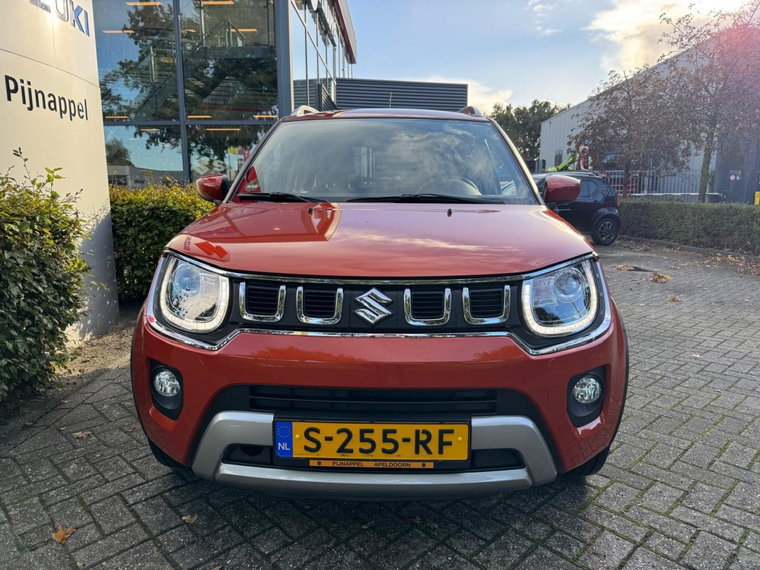 Vehicle Image 4