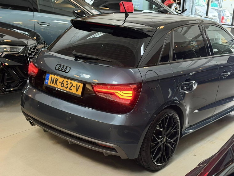Vehicle Image 20