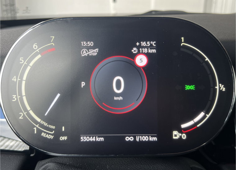 Vehicle Image 14