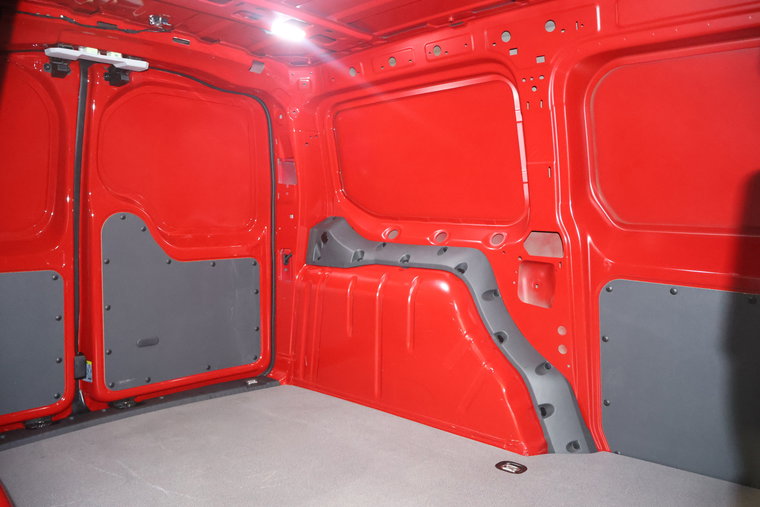 Vehicle Image 16
