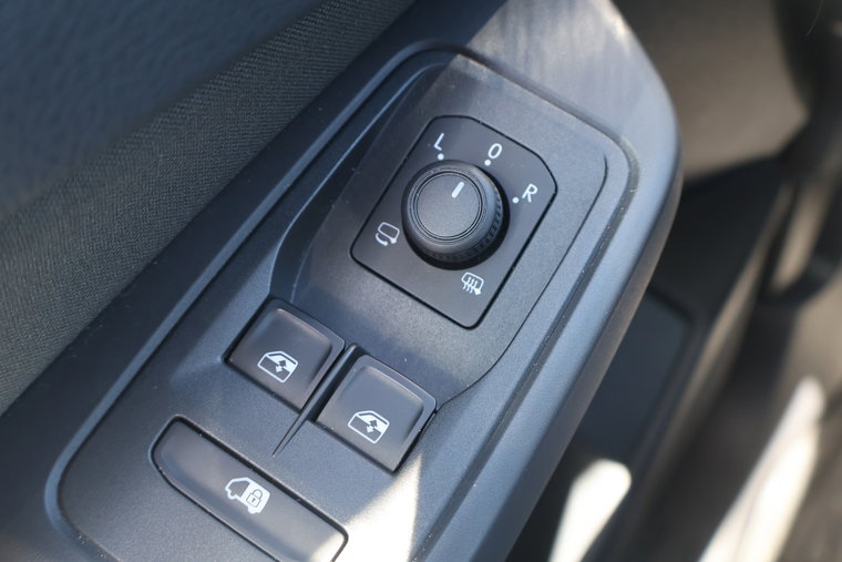Vehicle Image 26