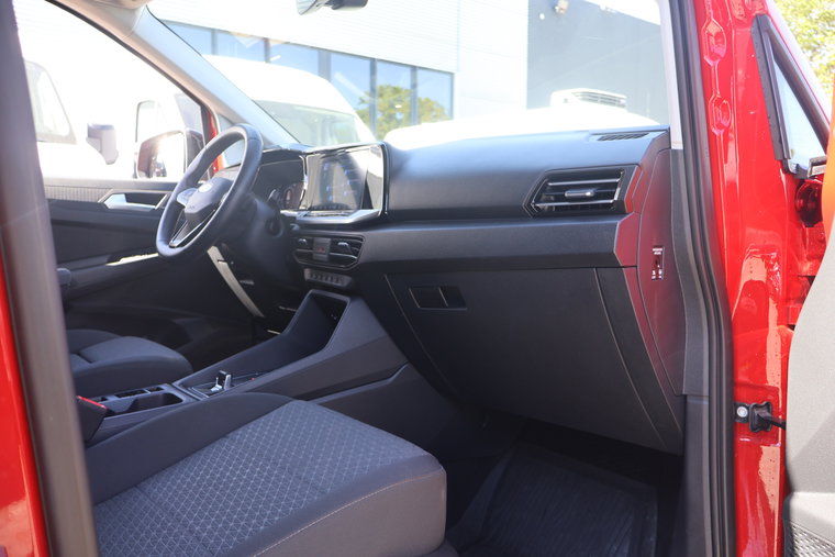 Vehicle Image 37