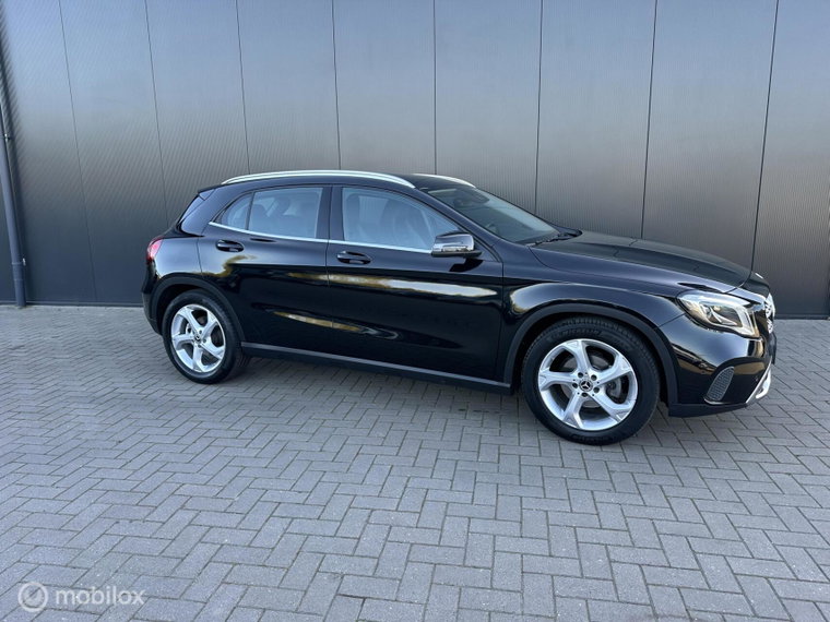 Vehicle Image 28