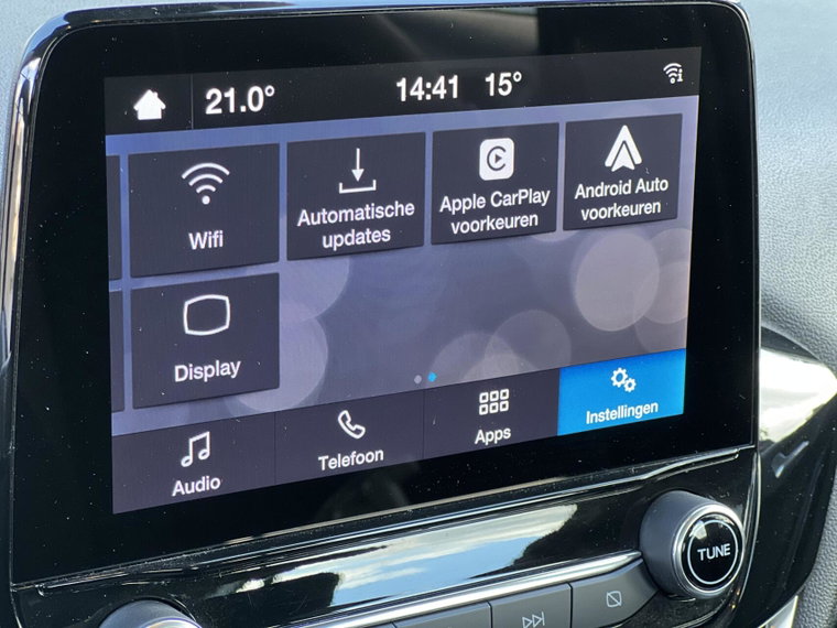 Vehicle Image 11