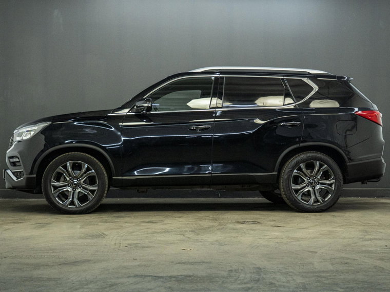 Vehicle Image 36