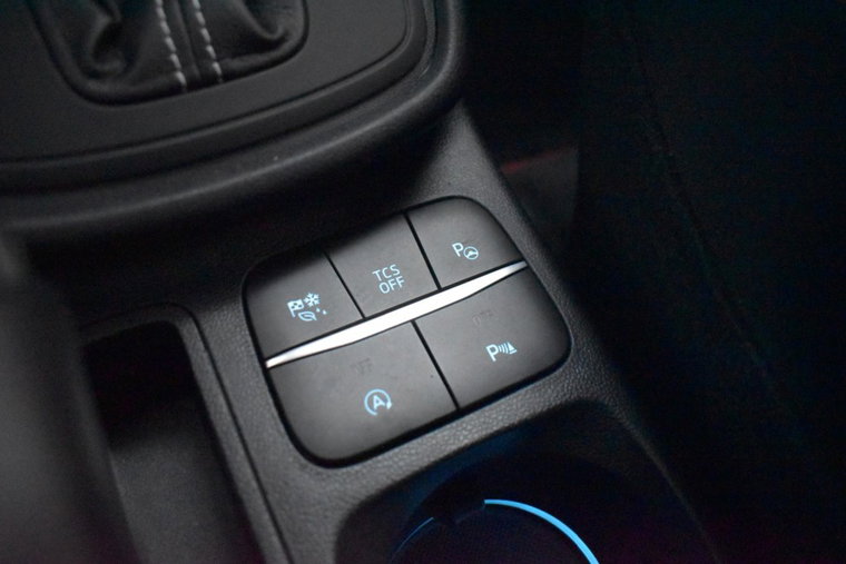Vehicle Image 28