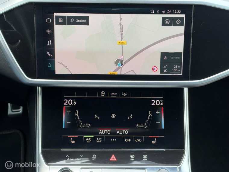 Vehicle Image 17