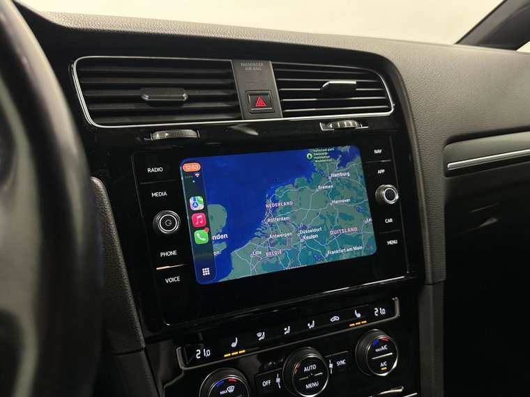 Vehicle Image 39