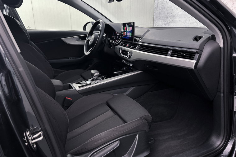 Vehicle Image 31