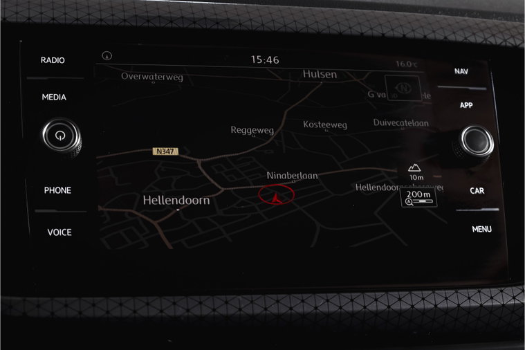 Vehicle Image 17
