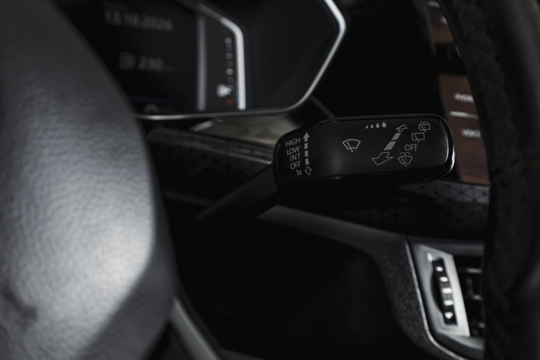 Vehicle Image 39