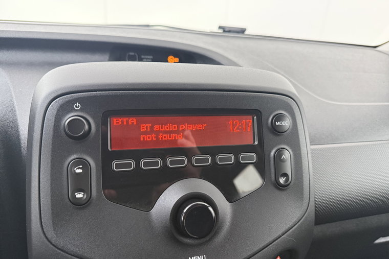 Vehicle Image 19