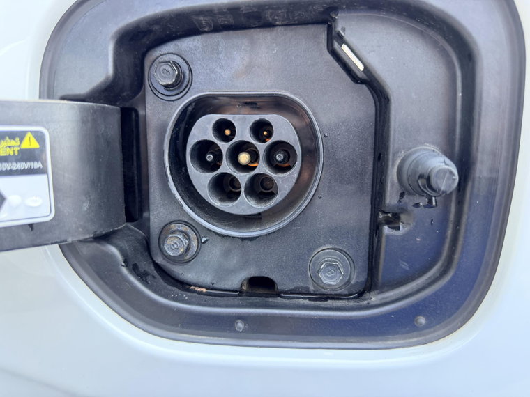 Vehicle Image 22