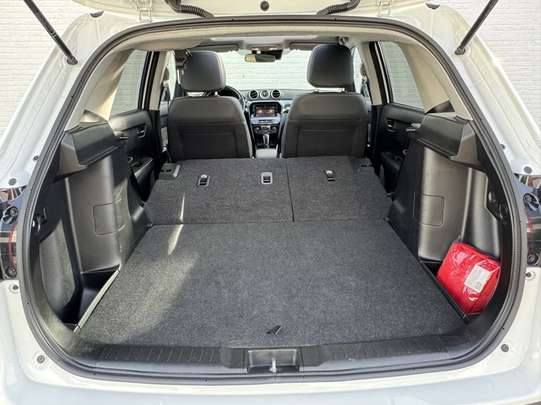 Vehicle Image 19