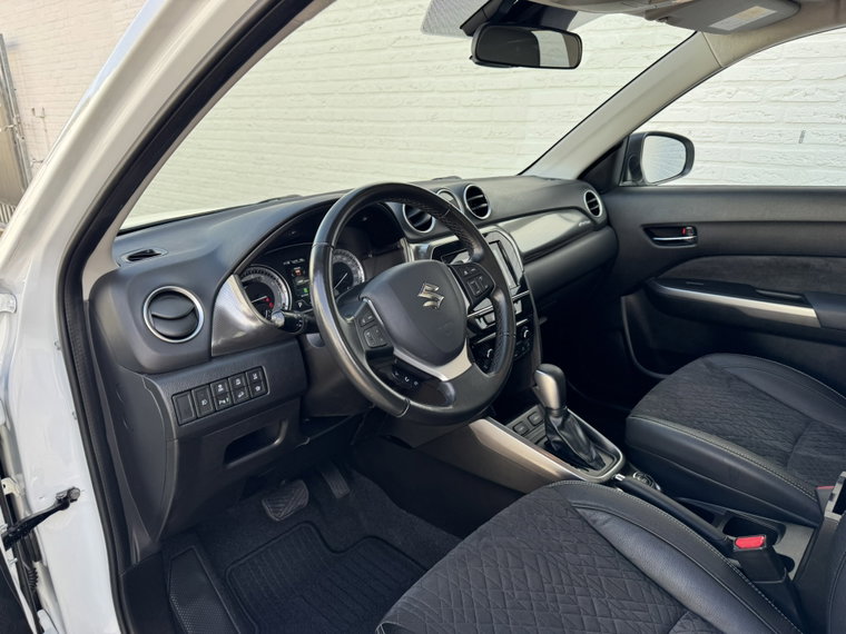 Vehicle Image 36