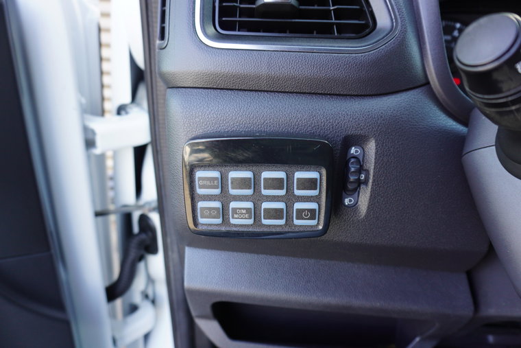 Vehicle Image 9