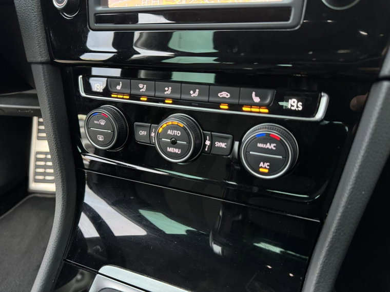 Vehicle Image 27