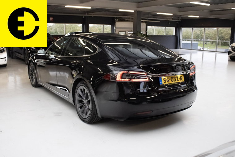 Vehicle Image 18