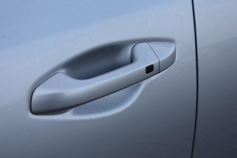 Vehicle Image 30