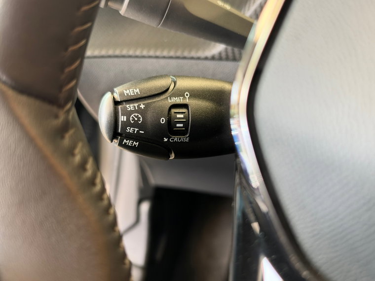 Vehicle Image 45