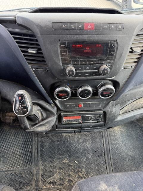 Vehicle Image 27
