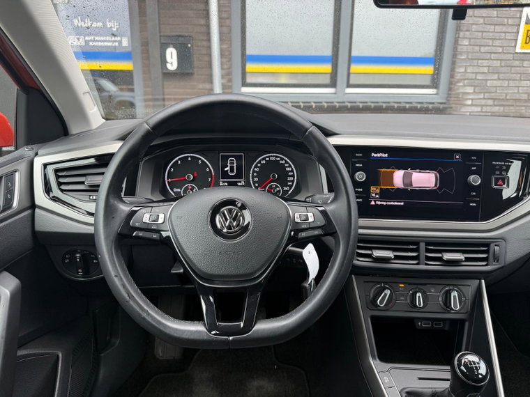 Vehicle Image 20
