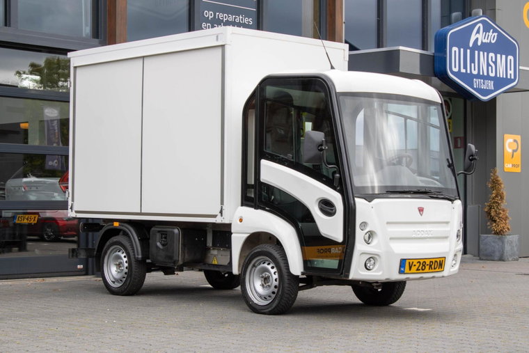 Vehicle Image 34