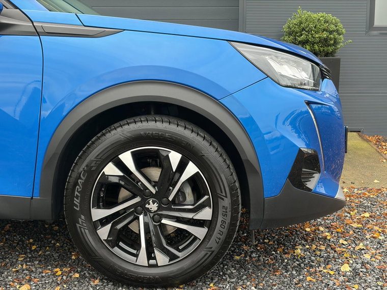 Vehicle Image 38