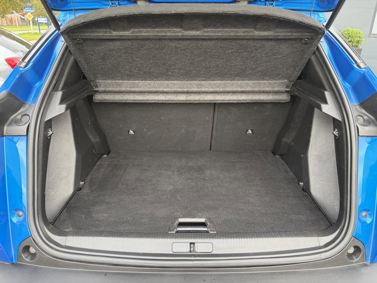 Vehicle Image 41