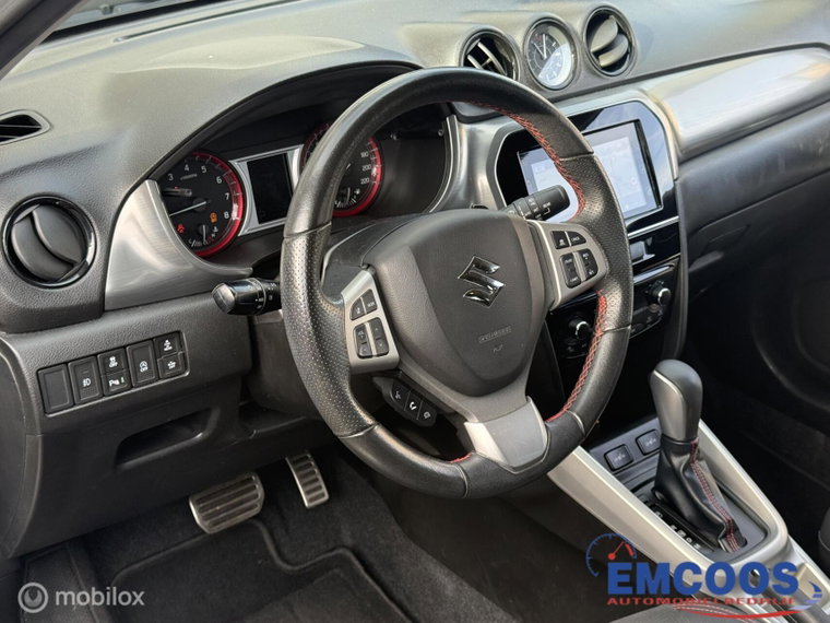 Vehicle Image 12
