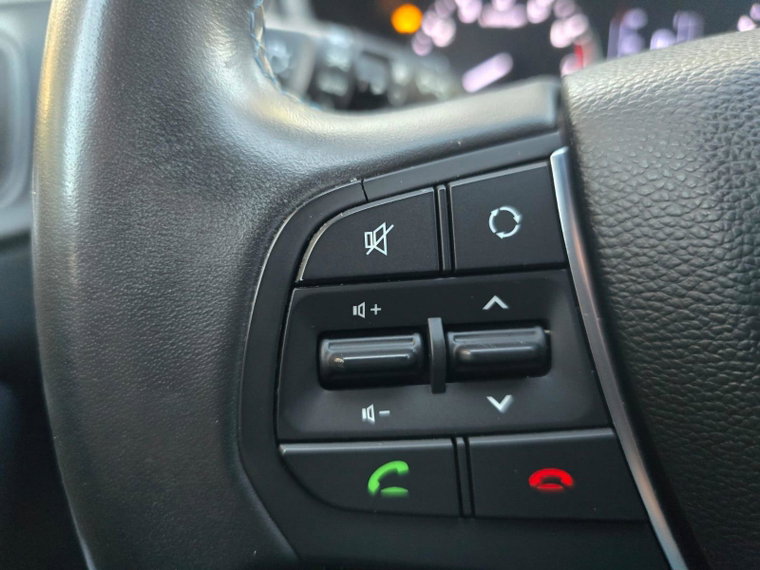 Vehicle Image 29