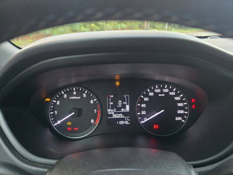 Vehicle Image 38