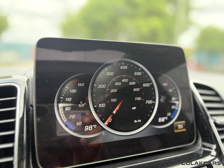 Vehicle Image 35