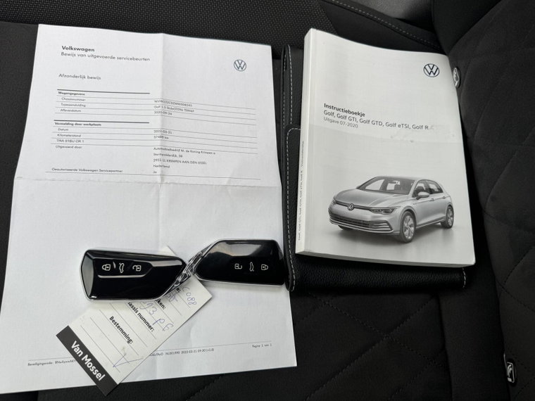 Vehicle Image 37