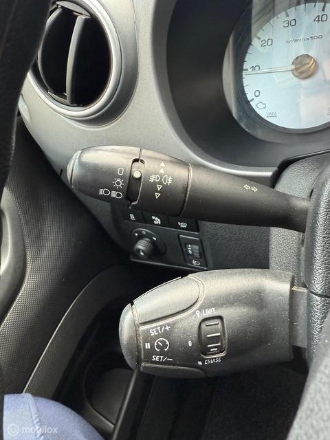 Vehicle Image 39