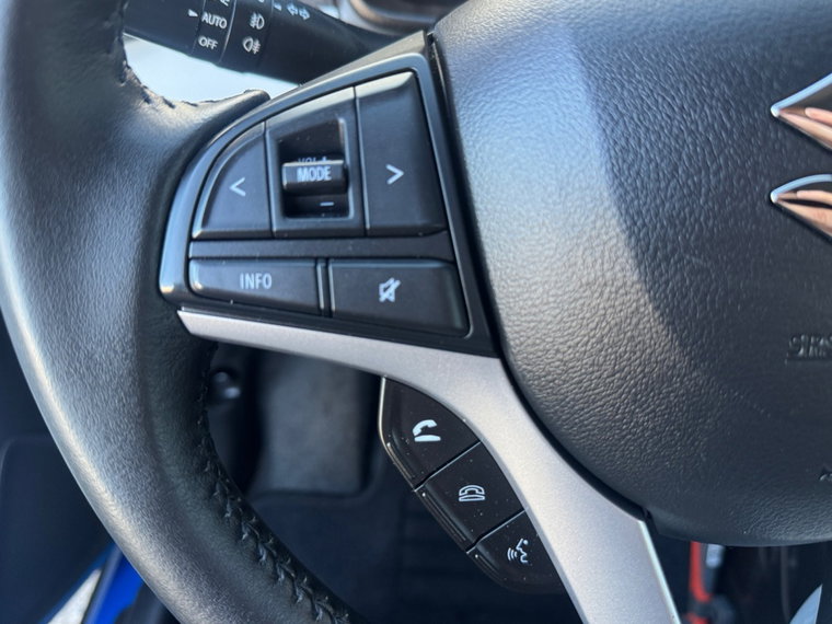 Vehicle Image 22